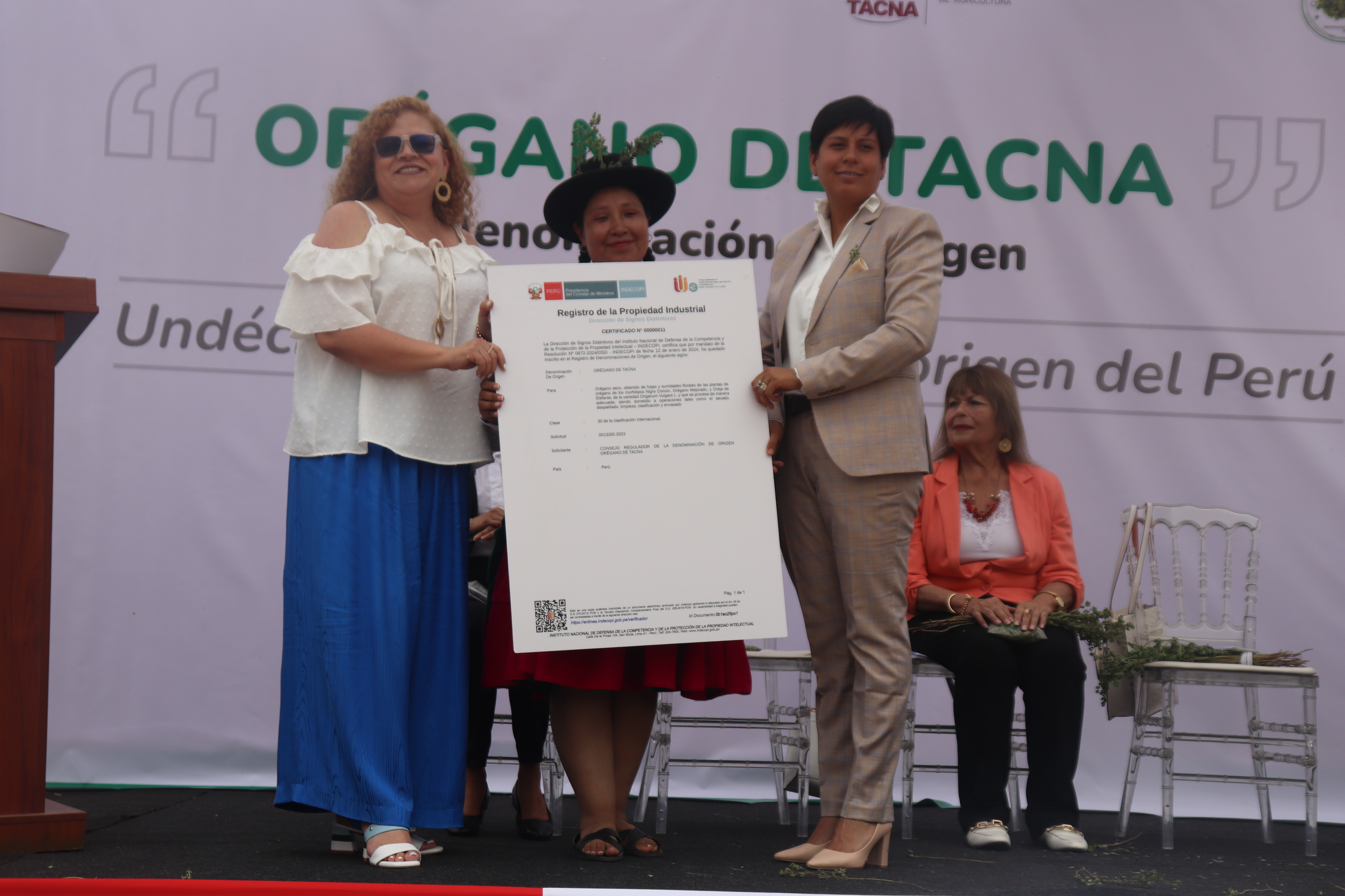 Orégano de  Tacna recibe denominación de origen.
